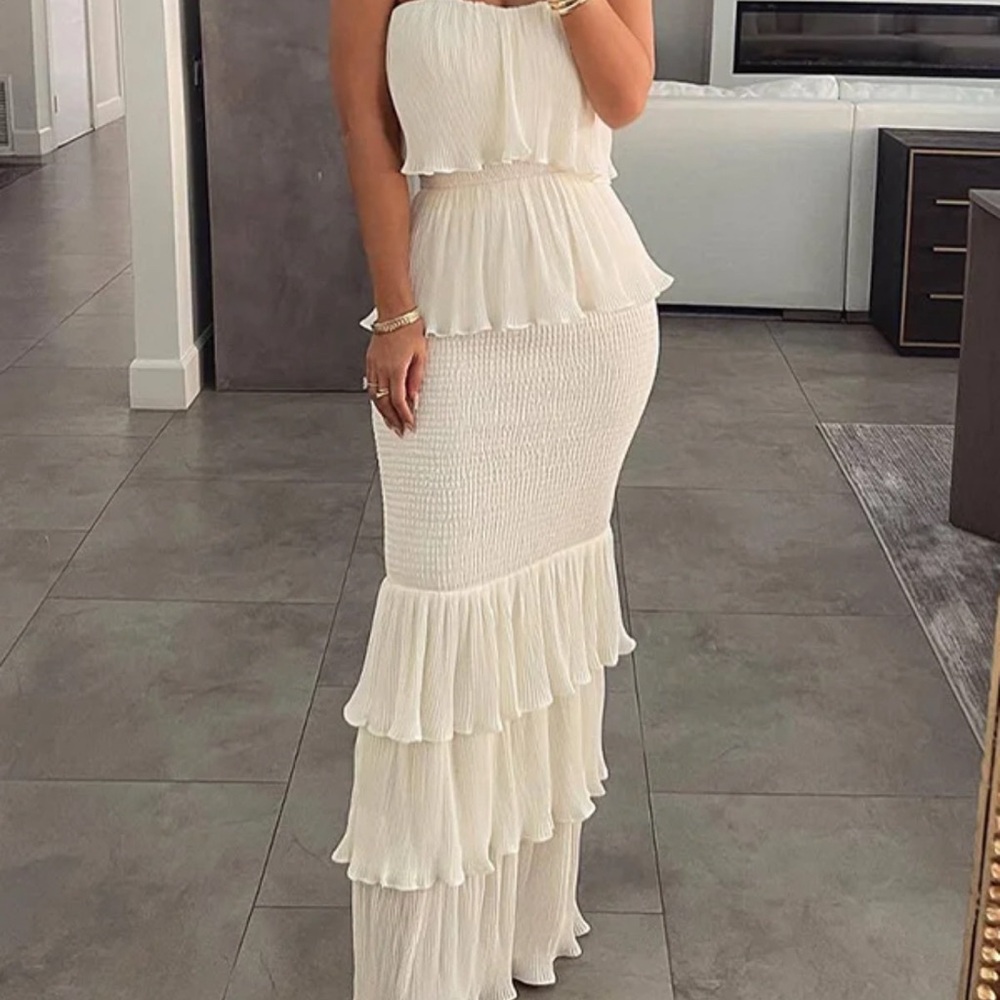 Jlux label white maxi dress